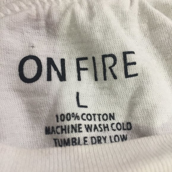 On Fire "Queen" White Tee - Picture 7 of 12